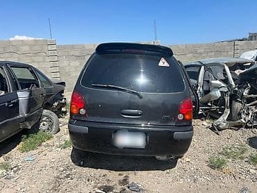 Унаа тетиктери: Запасные части с разборки: хэтчбеки Honda Fit (белый) и Daewoo — 2