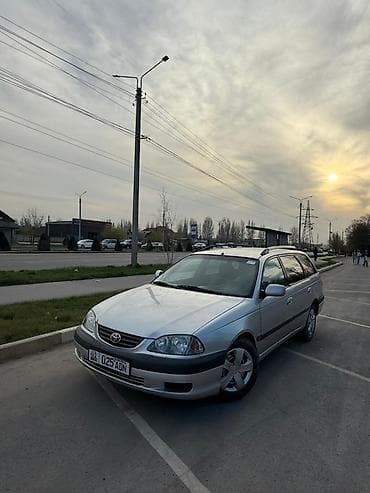 Toyota Avensis: 2001 г., Автомат, Универсал