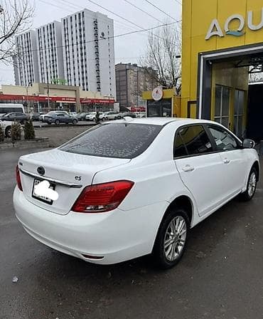женил унаалар: BYD E5: 2022 г., Электромобиль, Седан — 2