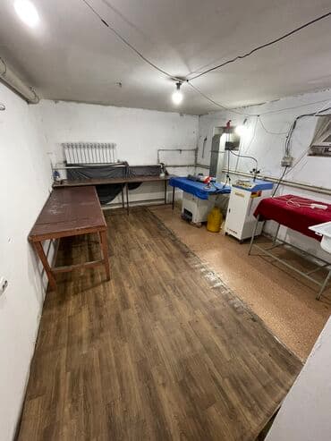 сдам дом на долгий срок: Сдается швейный цех . Со всем необходимым обороудованием . Р-н Пишпек — 3
