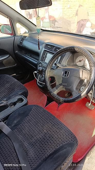 мазда красный: Honda Stream: 2002 г., Типтроник, Бензин, Минивэн — 5