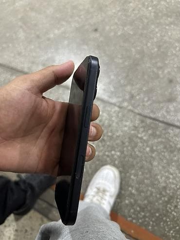 ios 16: IPhone 16, 128 ГБ, Черный, Зарядное устройство, Защитное стекло, Чехол, 91 % — 2