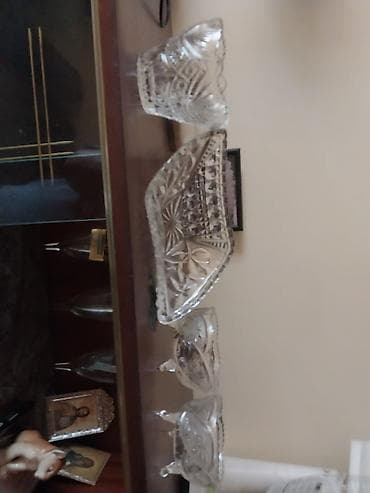 Эмерек: Хрусталь вазы — 1