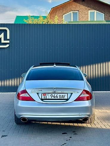 Mercedes-Benz CLS-Class: 2006 г., 5.5 л, Автомат, Бензин, Седан