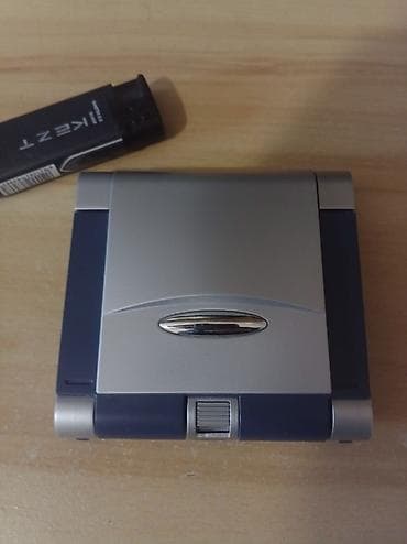 Набор ретро‑фонарей и складные электронные часы с мировым временем — 4