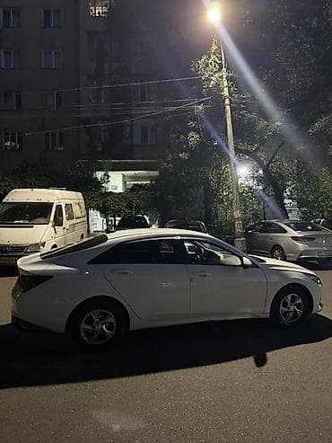 geely galaxy e5: Hyundai Avante: 2021 г., 1.6 л, Автомат, Газ, Седан — 5