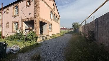 продаю участок в токмаке: 25 соток Газ, Электричество, Водопровод — 10
