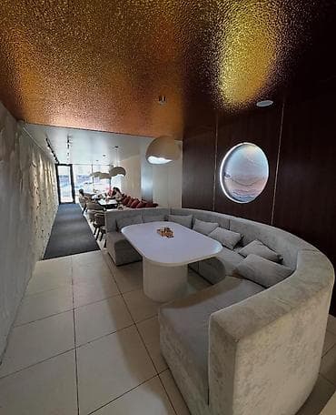 red centr: Кафе + готовый бизнес 350 м² (+ дом 200 м²) Локация: район ТРЦ — 5