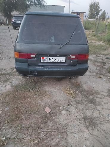 Nissan Prairie: 1994 г. — 3
