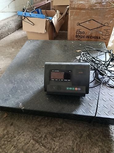 чёрный ящик: Промышленные напольные весы с платформой и выносным индикатором - — 1