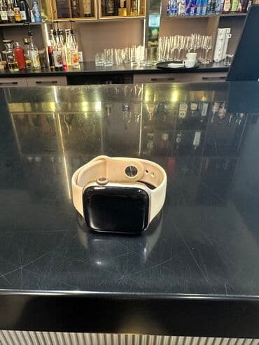 смат часы: Смарт‑часы с сенсорным дисплеем, золотистым корпусом и бежевым — 7