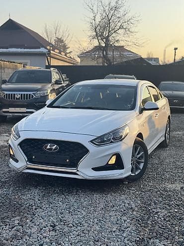 Hyundai Sonata: 2019 г., 2 л, Типтроник, Газ, Седан
