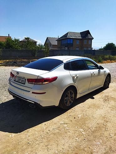 Продажа авто: Kia K5: 2020 г., 2 л, Автомат, Газ, Седан — 2