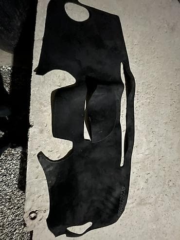 авто шумоизоляция купить: Утеплитель капота Toyota, Б/у — 2