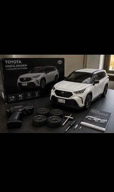 kia x5: Toyota Highlander: 2022 г., 2.5 л, Автомат, Гибрид, Кроссовер — 2