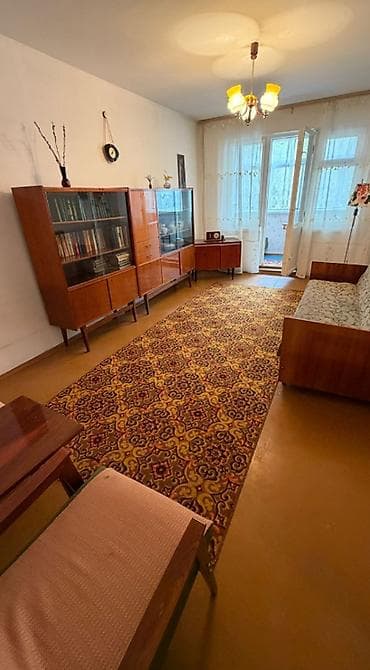 11мкр: 1 комната, 37 м², 104 серия, 3 этаж — 1