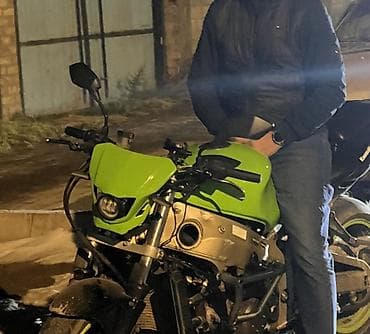фильтор: Спортбайк Kawasaki, 950 куб. см, Бензин, Взрослый, Б/у — 6