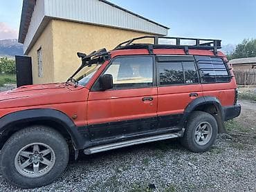 продам в связи с переездом: Mitsubishi Pajero: 1993 г., 3 л, Механика, Внедорожник — 2