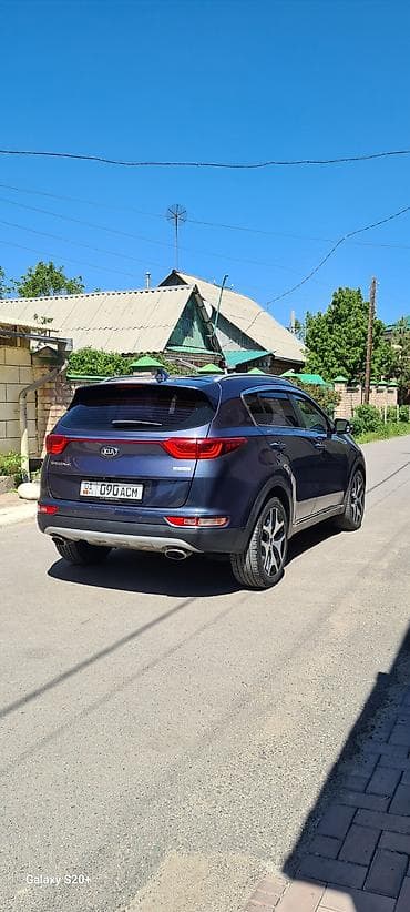 aion v plus: Kia Sportage: 2018 г., 2 л, Автомат, Дизель, Кроссовер — 4