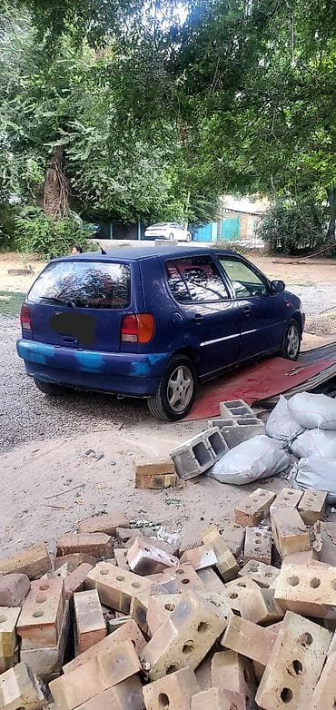 Транспорт: Volkswagen Polo: 1999 г., 1.6 л, Автомат, Бензин, Хэтчбэк — 3