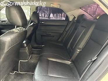 Унаа сатуу: Chrysler 300C: 2009 г., 2.7 л, Автомат, Бензин, Седан — 4