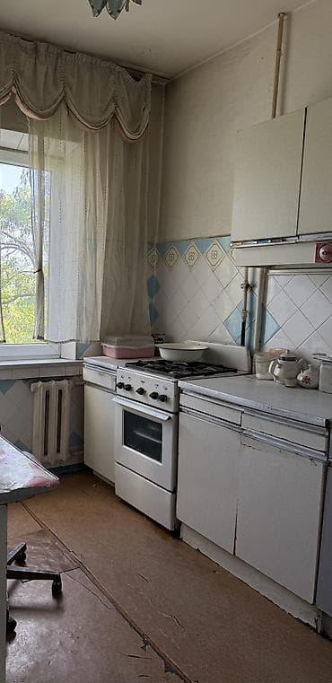 продам вагон: 2 комнаты, 48 м², 105 серия, 4 этаж, Старый ремонт — 3
