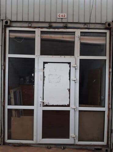 рынок сары озон: Продаётся торговый бутик (пол контейнера), р-к "Стольный" — 2