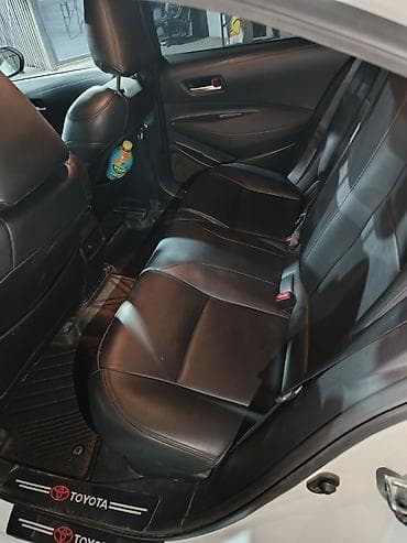 Унаа: Toyota Corolla: 2019 г., 1.8 л, Вариатор, Гибрид, Седан — 6