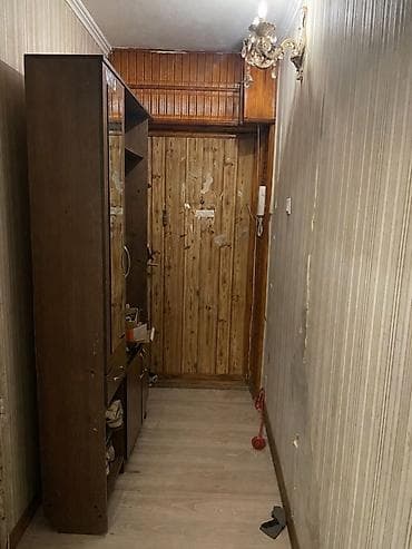 3 комнаты, 60 м², 104 серия, 4 этаж, Косметический ремонт — 3