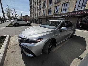 w220 r16: Toyota Camry: 2021 г., Автомат, Бензин, Седан — 2