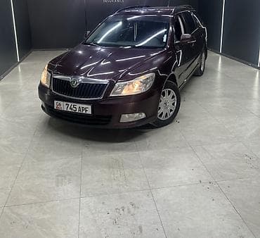 mini coper: Skoda Octavia: 2012 г., Универсал — 1