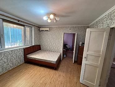 сдаю швейный цех с оборудованием: 📍ул. Сагынбая манасчы 🔘7-комнатный 🔘Этаж 1 🔘150м² Продаётся дом с — 4