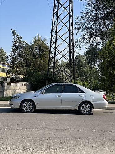 Toyota Camry: 2002 г., 2.4 л, Автомат, Газ, Седан — 2