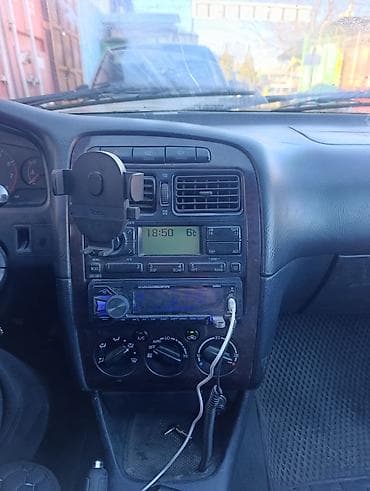 daewoo lanos 1: Toyota Avensis: 2002 г., Механика, Бензин, Седан — 8