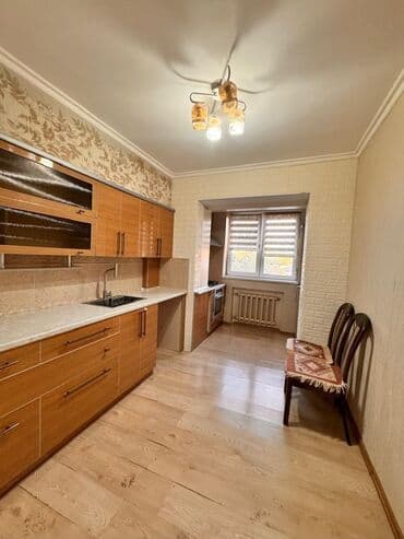 3 комнаты, 80 м², Индивидуалка, 5 этаж, Косметический ремонт