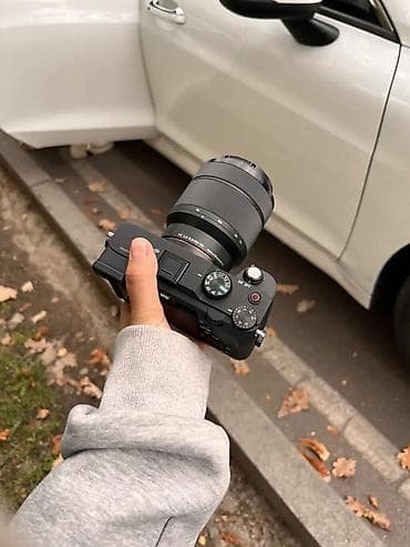 А 7 с и объектив fe 3.5-5.6/28-70
Сост 10/10