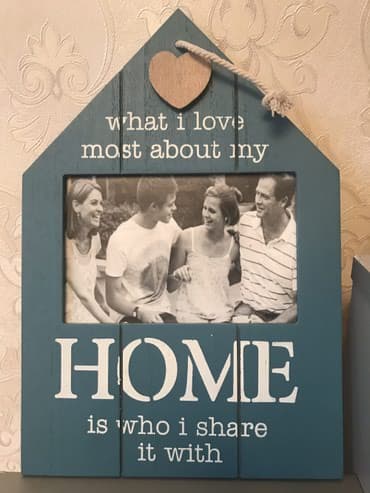 Рамка для фото. Новая. размер 19×28 at lalafo.kg Рамка для фото. Новая. размер 19×28