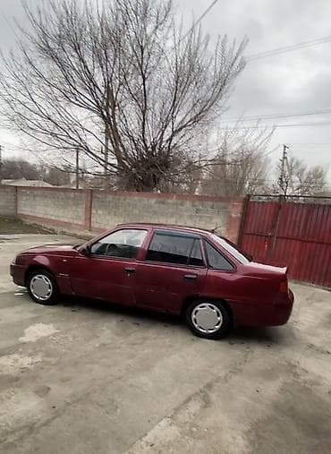 к5 2017: Daewoo Nexia: 2008 г., Механика, Бензин, Седан — 2