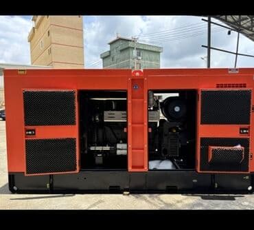 запчасти на генераторы: Дизельный генератор. Excalibur. Мощность 50кВт. Житкостным — 2