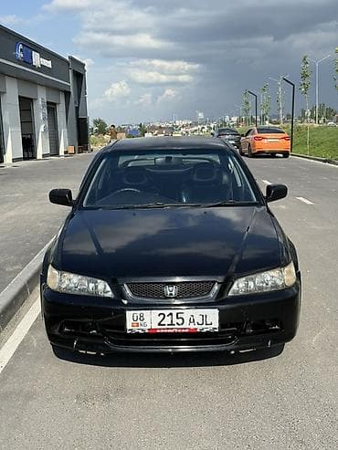 куплю хонда аккорд: Honda Accord: 2000 г., 2 л, Автомат, Бензин, Седан — 1