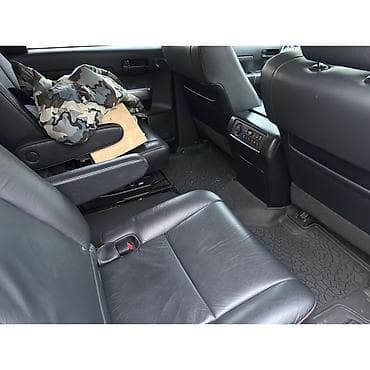 jx 470: Toyota Sequoia: 2020 г., 5.7 л, Автомат, Бензин, Внедорожник — 7