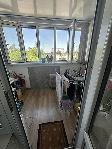 flat rent: 3 комнаты, С мебелью полностью — 9