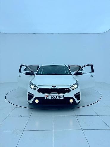 Продажа авто: Kia K3: 2019 г., 1.6 л, Автомат, Бензин, Хэтчбэк — 2