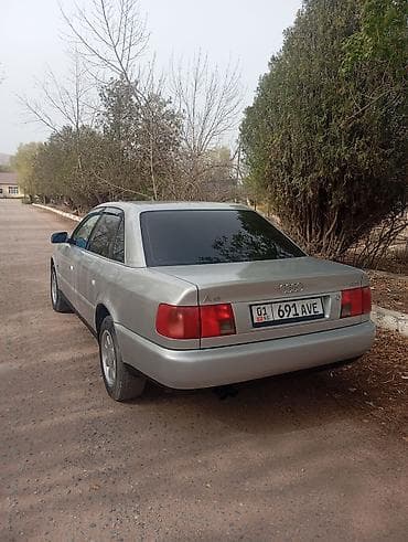 Audi: Audi A8: 1995 г., 2.6 л, Механика, Бензин, Седан — 5