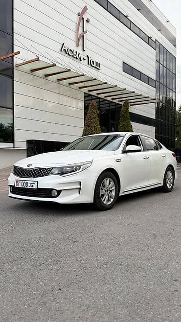 Kia K5: 2017 г., Седан — 4