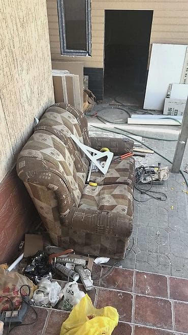 Диван