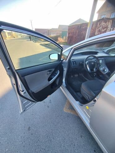 ремонт коробки механика бишкек: Toyota Prius: 2012 г., 1.8 л, Вариатор, Гибрид, Хэтчбэк — 7