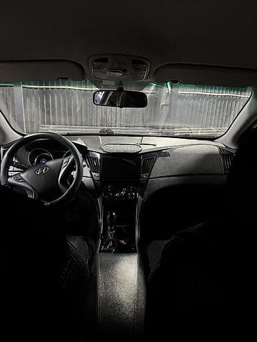 Hyundai Sonata: 2012 г., 2 л, Автомат, Газ, Седан — 6
