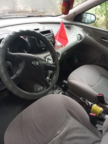 sprinter 2003: Nissan Almera Tino: 2001 г., 2 л, Газ — 5