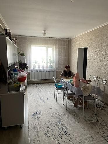 сдаю дом с условиями: Продаётся одноэтажный кирпичный дом в г.Каракол г.п 2022 со всеми — 8